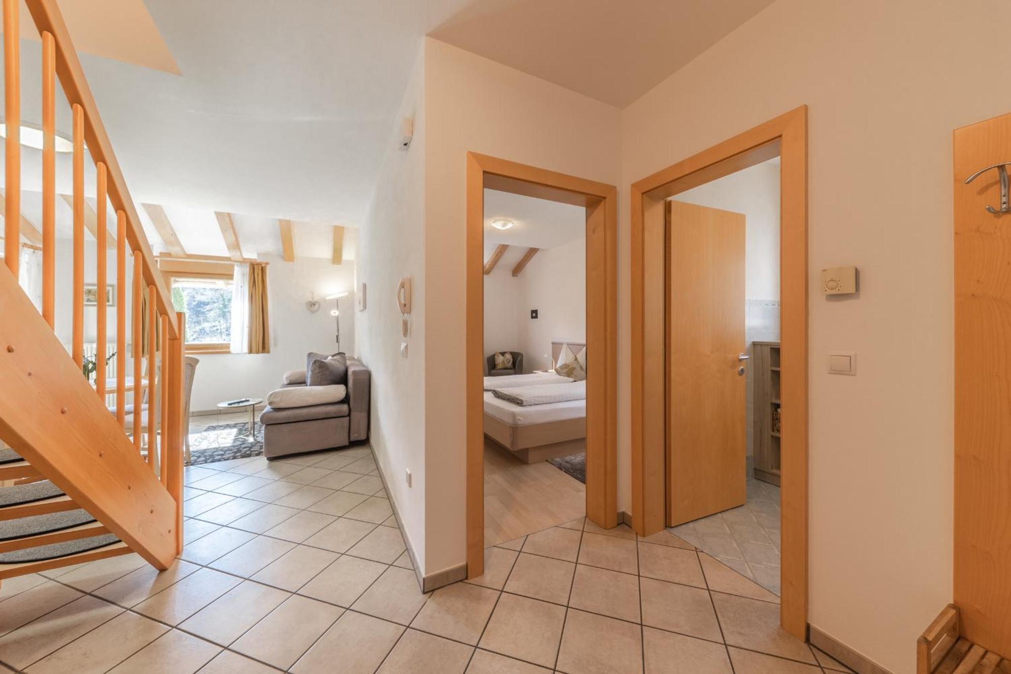 St. Josefhof Apartment Caldaro Ngoại thất bức ảnh