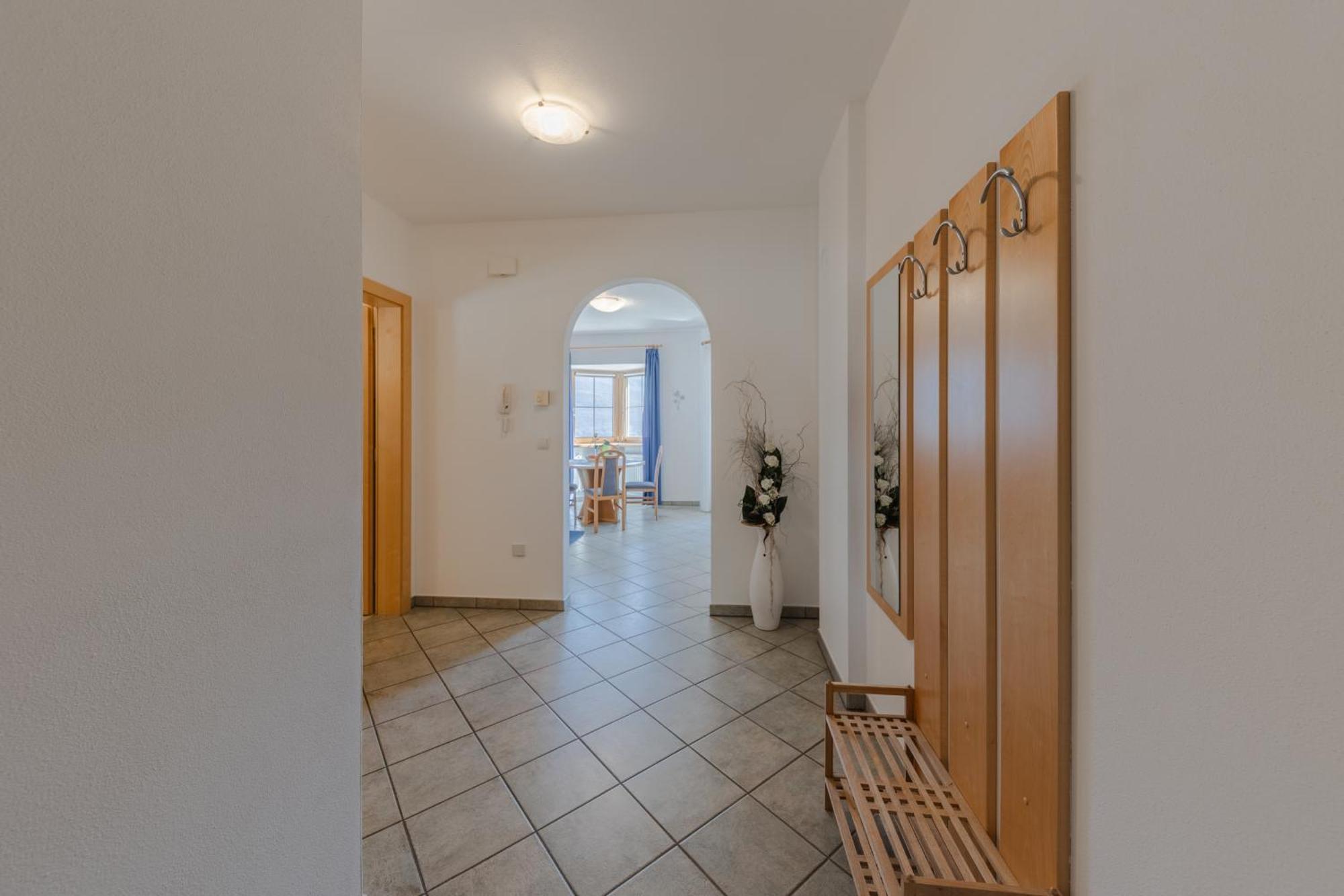 St. Josefhof Apartment Caldaro Ngoại thất bức ảnh