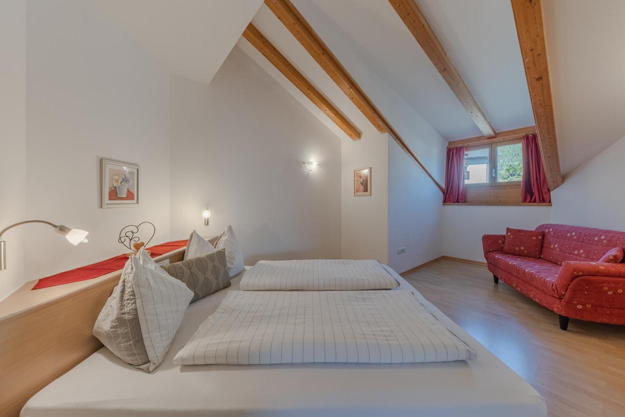 St. Josefhof Apartment Caldaro Ngoại thất bức ảnh